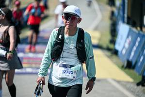 BIB: 
                            <button type="button" onclick="openModal(27151218)" class="btn btn-primary btn-sm float-right btn-popup" data-toggle="modal" data-target=".modal-high-quality">
                        <i class="fas fa-shopping-cart"></i> Add to Cart
                    </button>
                                            <button type="button" onclick="isThisMe(27151218, true)" class="btn btn-success btn-sm float-right btn-popup btn-isme hidden" data-toggle="tooltip" data-placement="bottom" title="นี่คือรูปของคุณใช่ไหม คลิกที่นี่เพื่อเอาเข้าอัลบั้ม">
                        <i class="fas fa-plus"></i> Add to album
                    </button>
                    <button type="button" onclick="isThisMe(27151218, false)" class="btn btn-warning btn-sm float-right btn-popup btn-isnotme hidden">
                        <i class="fas fa-ban"></i> Remove from album
                    </button>